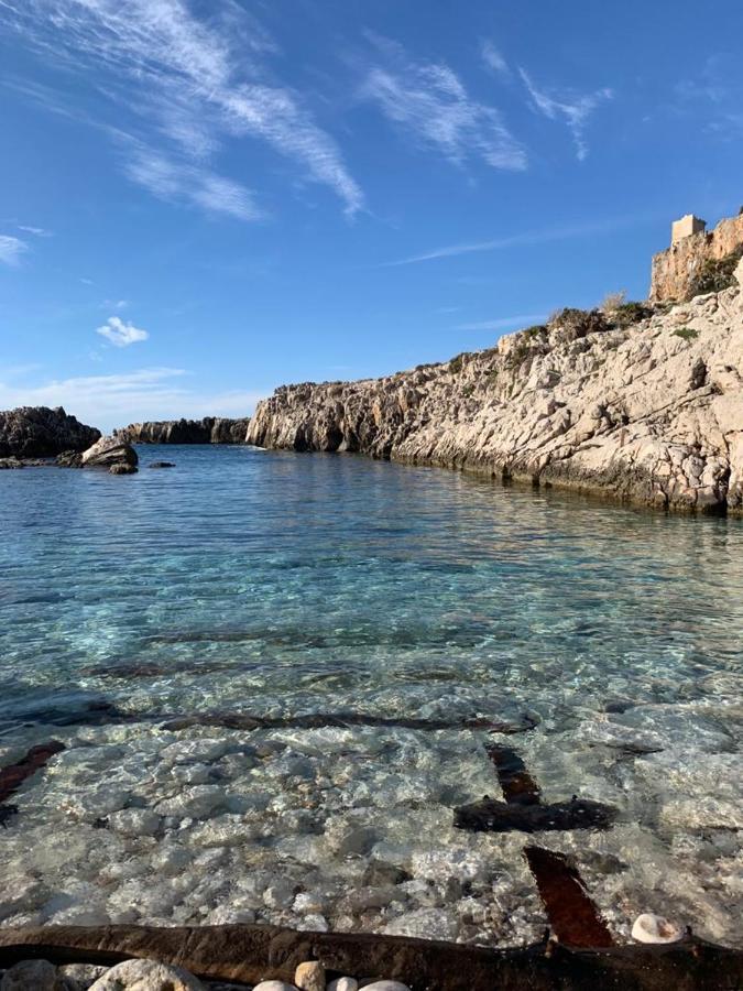 Casa Vacanza Tra Cielo E Mare Custonaci Exterior foto