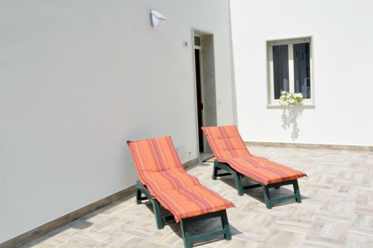 Casa Vacanza Tra Cielo E Mare Custonaci Exterior foto